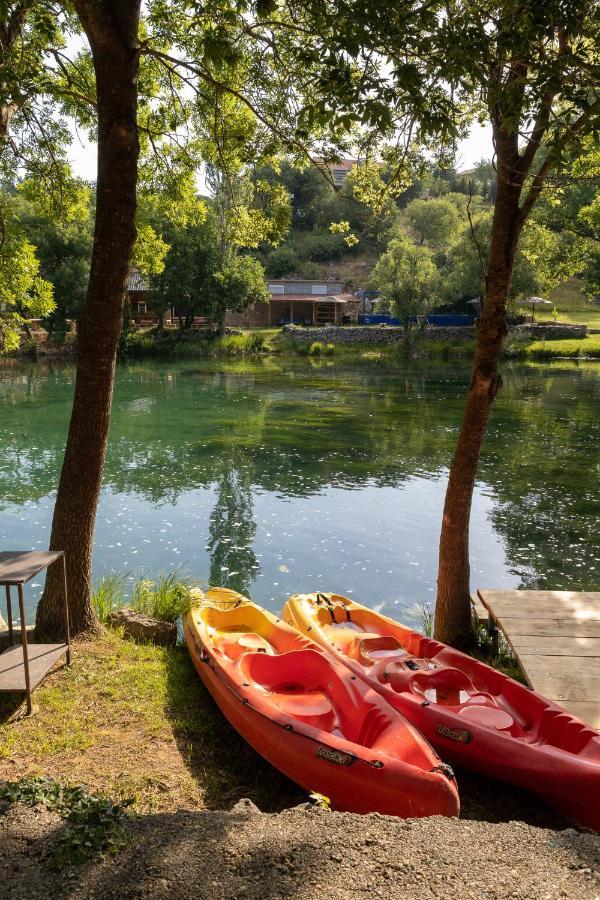 River Huts Zrmanja Obrovac Dış mekan fotoğraf