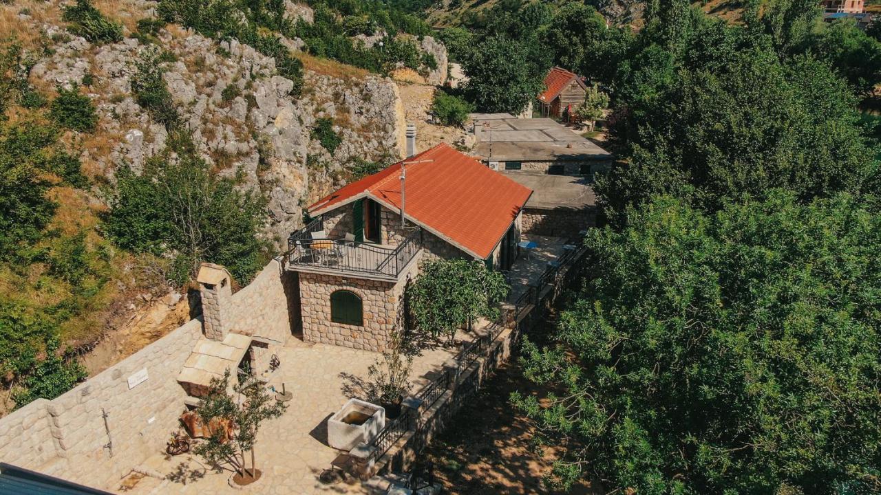 River Huts Zrmanja Obrovac Dış mekan fotoğraf