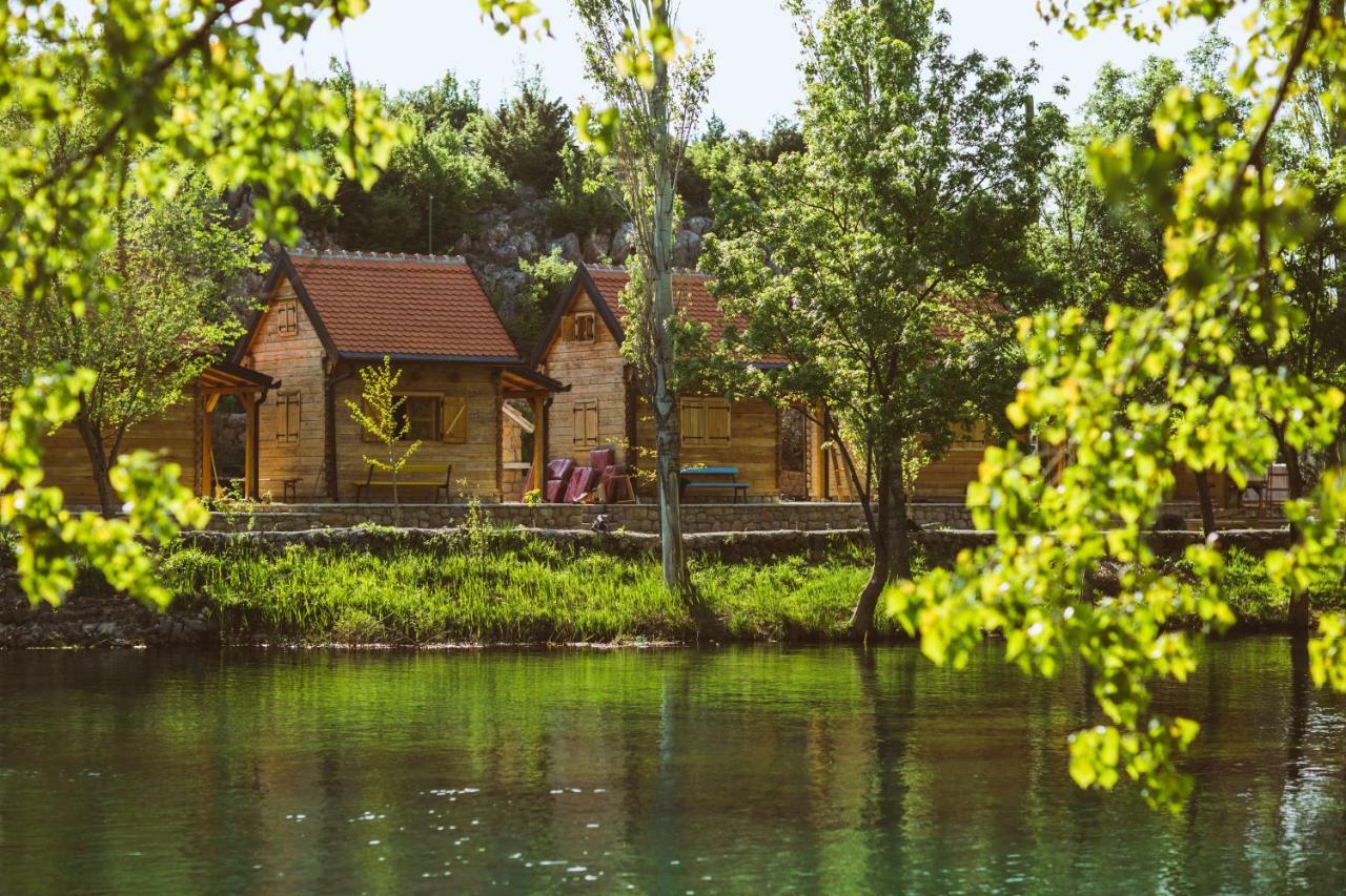 River Huts Zrmanja Obrovac Dış mekan fotoğraf